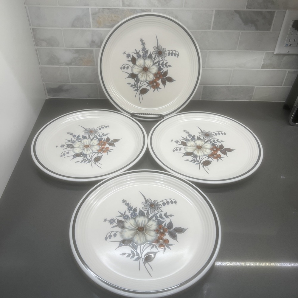 4-vintage Rare Design Town and Country Collection Blue Ridge Dinner Plate 10.5"